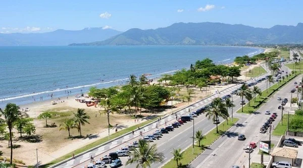 Praia do Indaiá em Caraguatatuba.