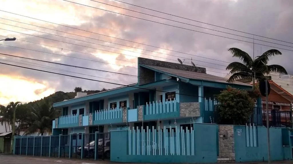 Pousada barata em Martim de Sá.