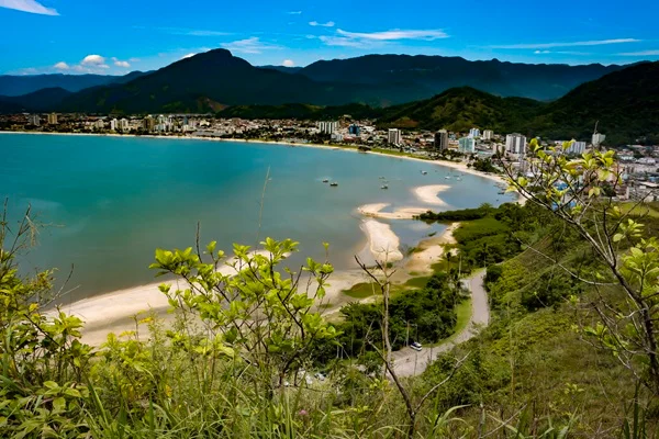 Praia do Camaroeiro.