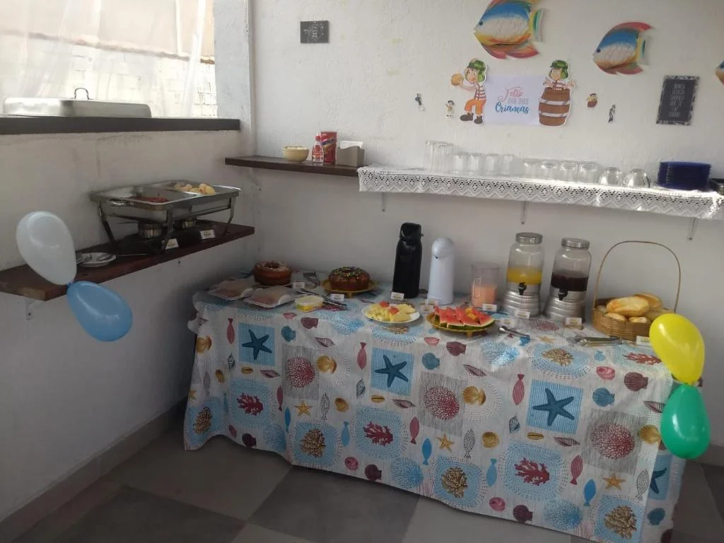Café da manhã.