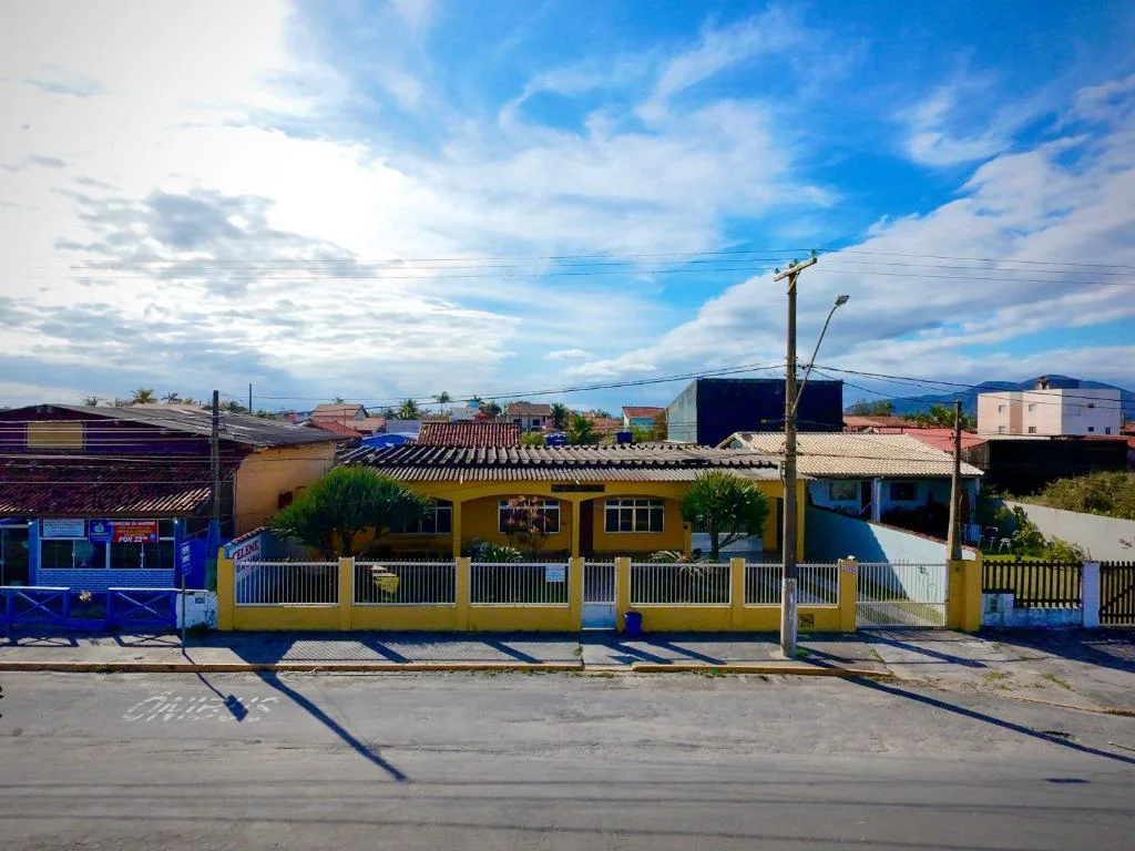 Frente do hostel.