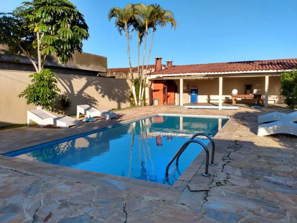 Piscina.