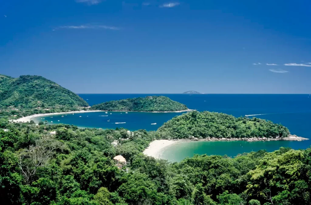 Praias de Domingas Dias e Lázaro - Foto: Fernando Podolski/Getty Images /Viagem e Turismo